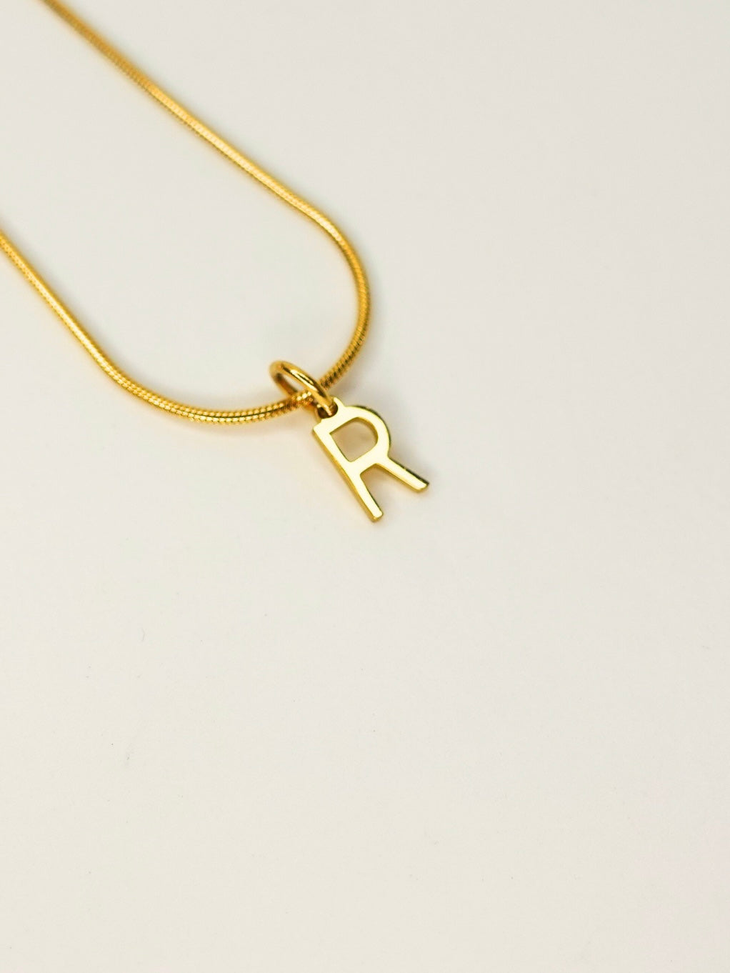 Initialement | Collier